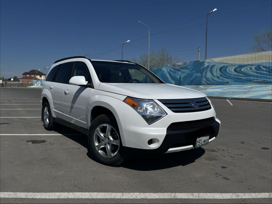 Продам авто Suzuki XL7