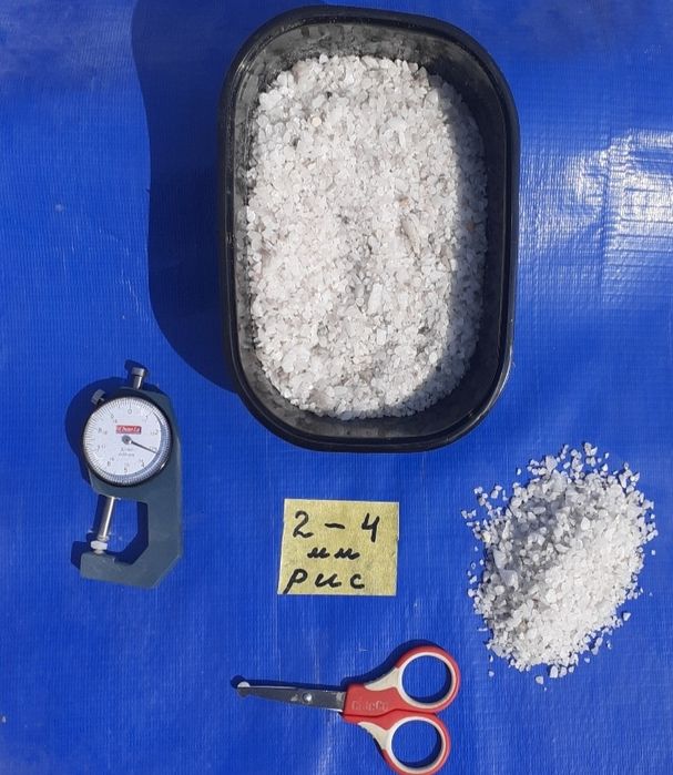 Кварцевый песок. Кварц кум.