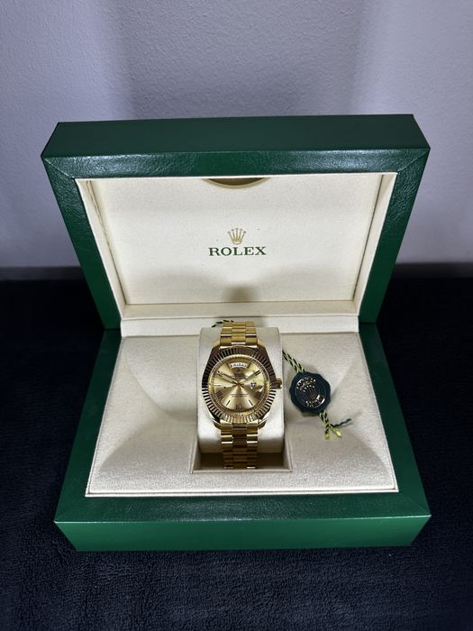 Ceas Rolex Day-Date Auriu - 41 mm