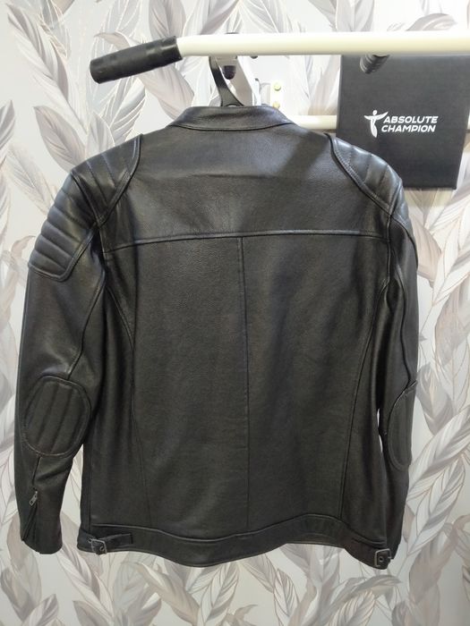 Куртка кожаная .