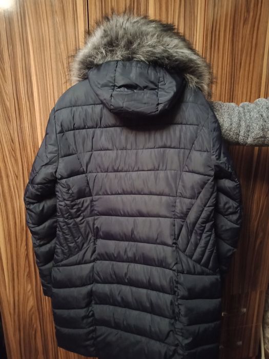 Продам зимнюю куртку