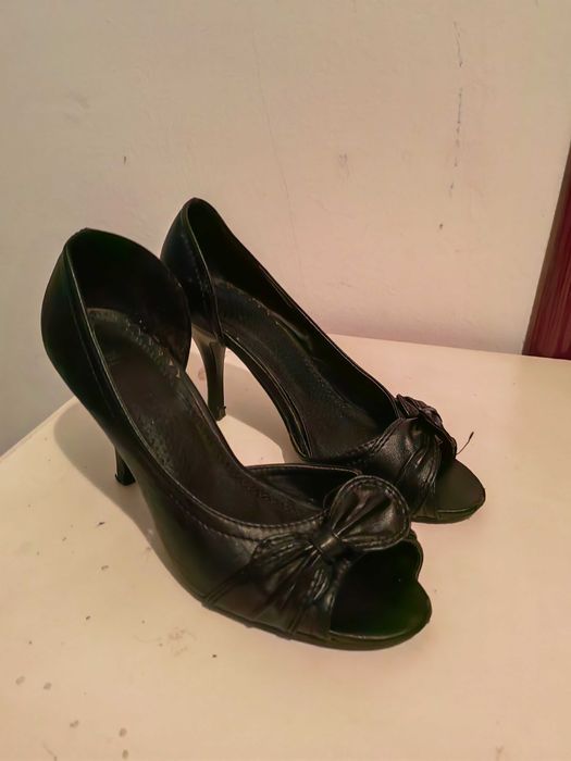 Оригинални сандали на марката Gi Anni