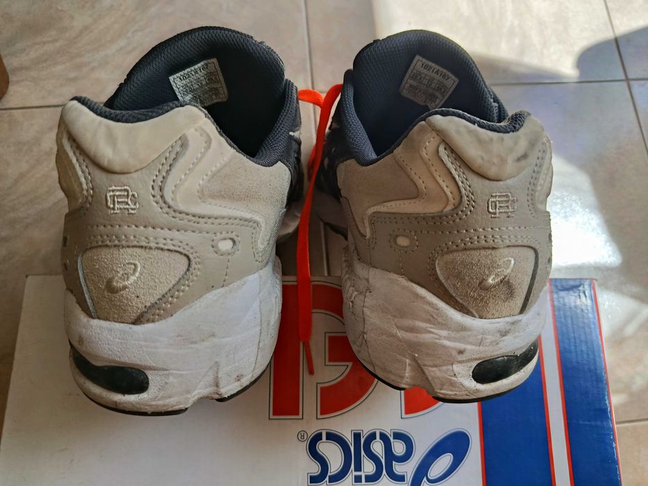 2 чифта Мъжки маратонки asics gel kayano 5 og, номер 46.5