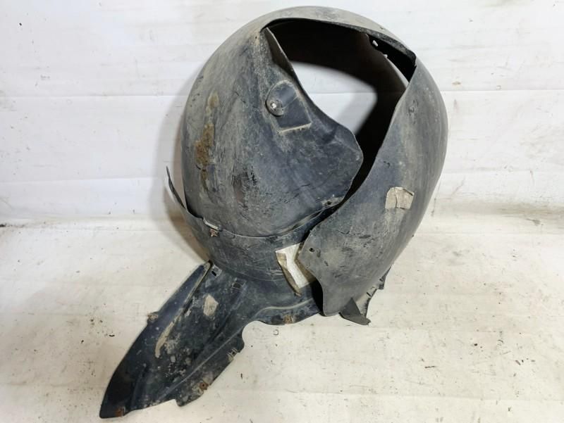 Carenaj roata dreapta fata Volkswagen Passat B6 3C 3C0805978 Break