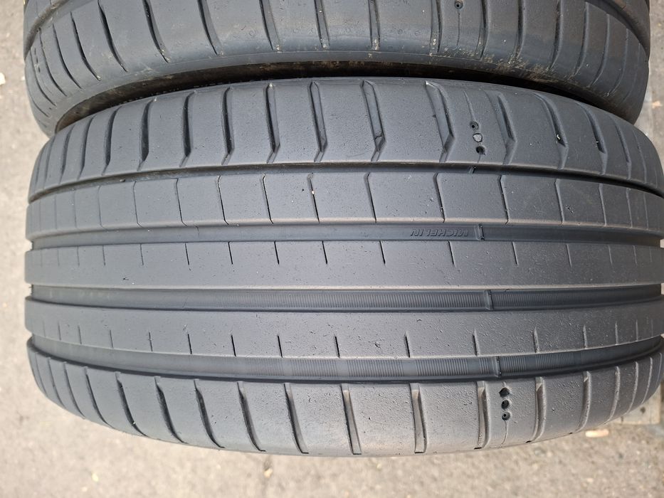 2бр. Почти Нови 225/40/18 Michelin Pilot Sport 5