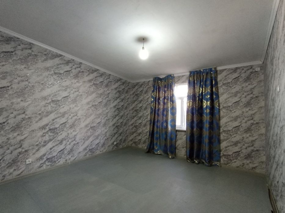 Янги ховли сотилади