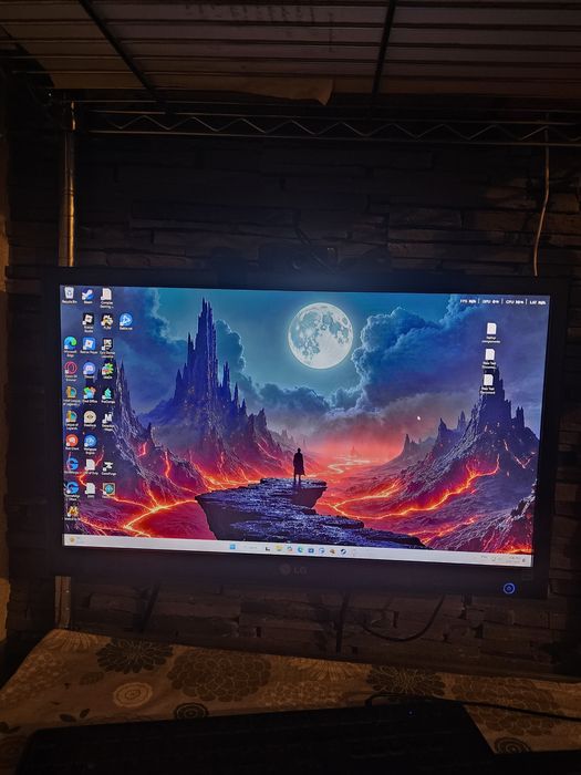 Monitor  calculator  led marca LG  ecran 27 inch.