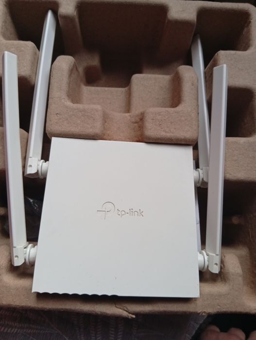 Продаю роутар tp-link c24