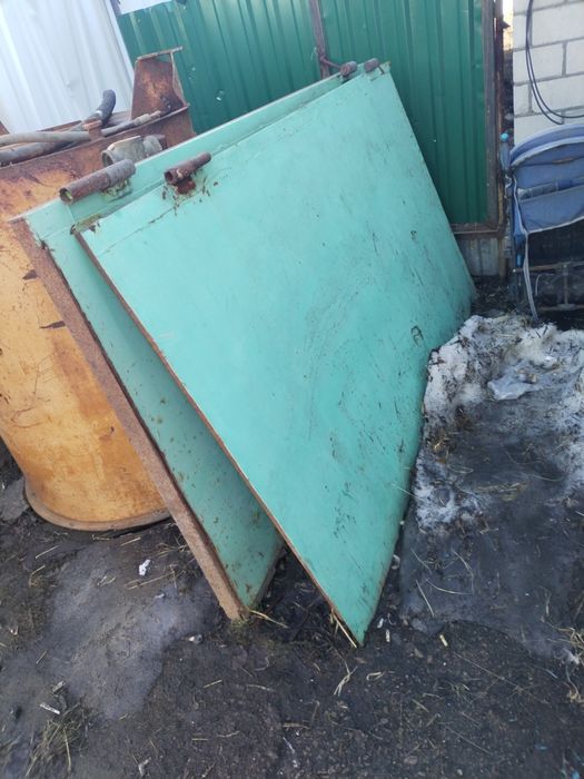 Продам гаражные ворота