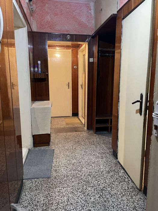 Продава се Тристаен апартамент в Варна, Възраждане 2 - 79 кв.м за 1227 €/кв.м - Снимка #4