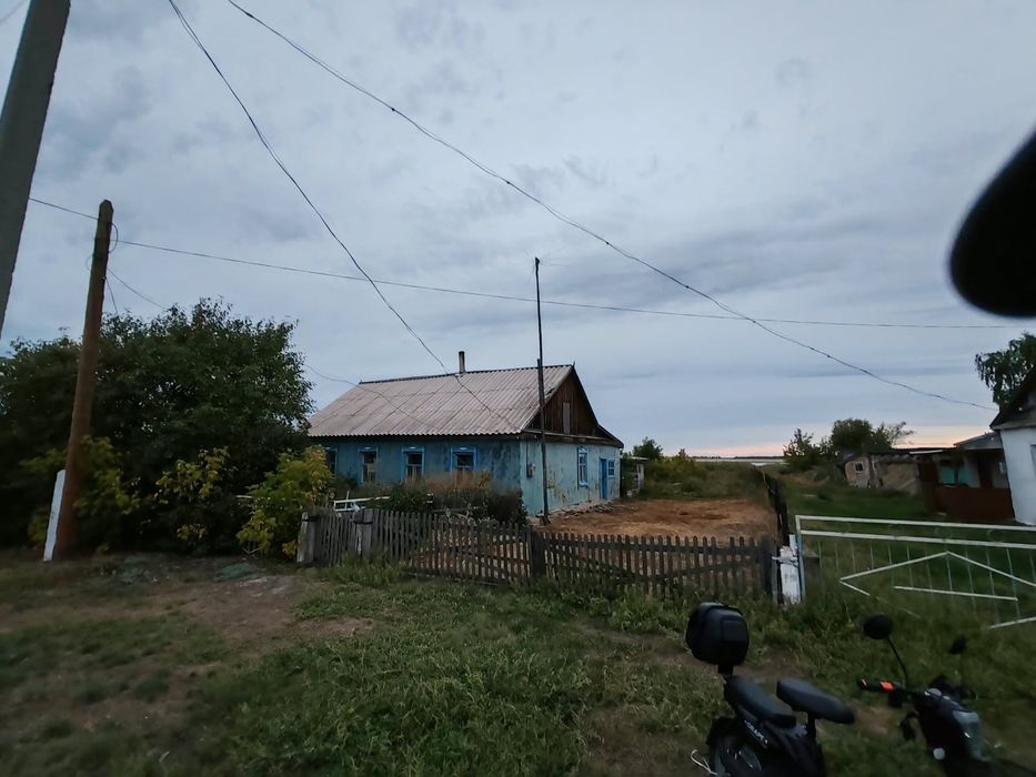 Продам дом. С Енбек.
