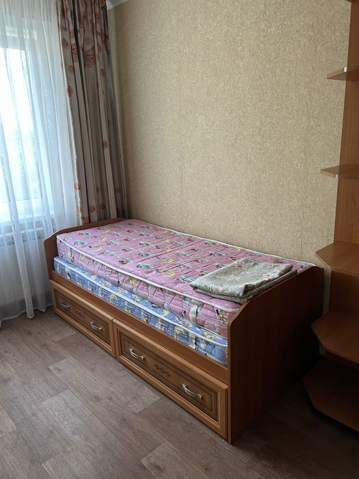 Продам мебель в детскую
