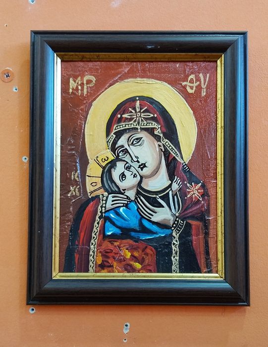 Рисувани икони 20/25см-60€ и 35/40см-75€