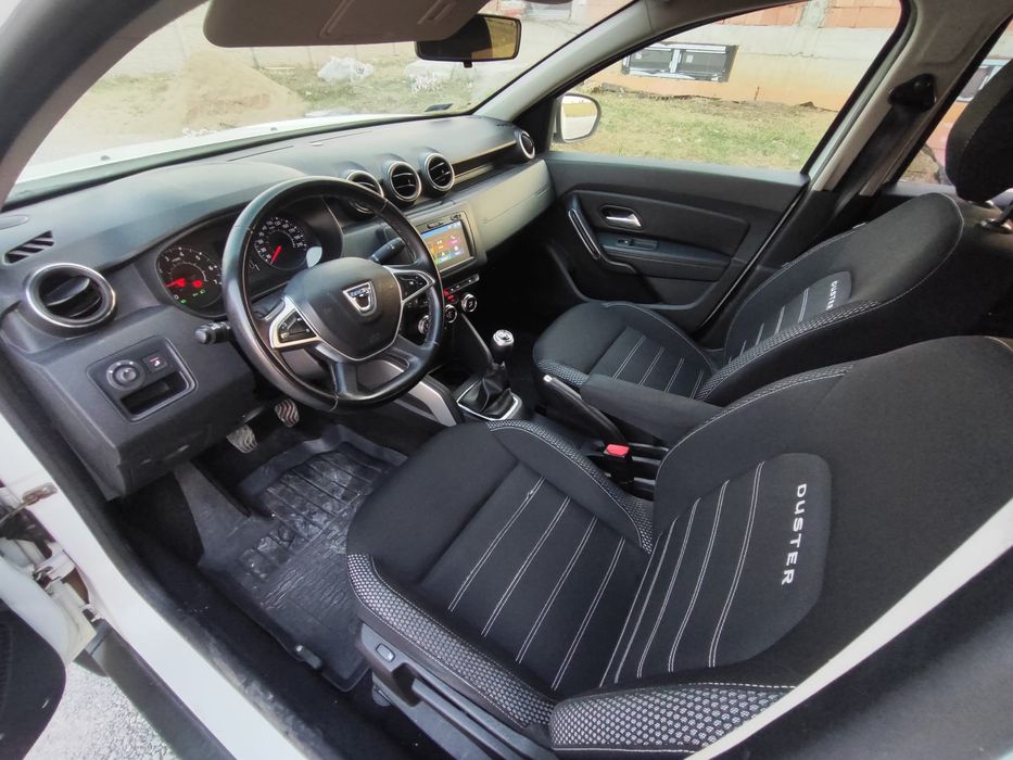 Vand/Schimb Dacia Duster Prestige 1.5Diesel 4x4 Euro6, 156000km Navigatie Camera Incalzire Scaune
