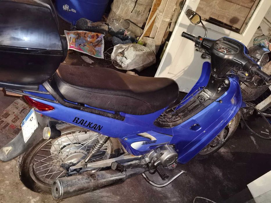 Скутер Lifan LF LF50Q-2A