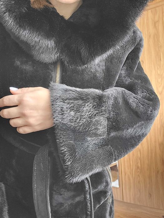 Шуба мутон с норкой