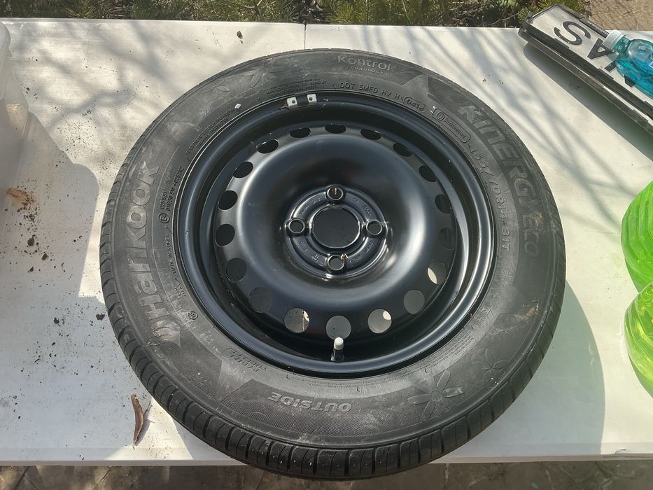 Vand geanta cu cauciuc Hankook 165/70R14 81T, coarba si cric