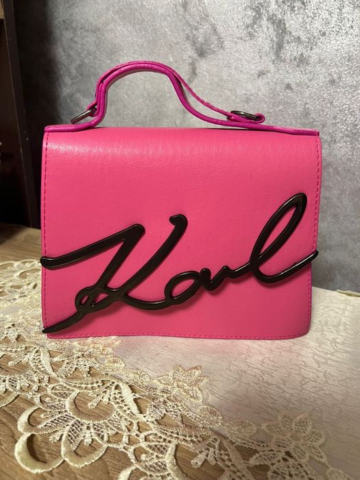 Gentute Karl superbe