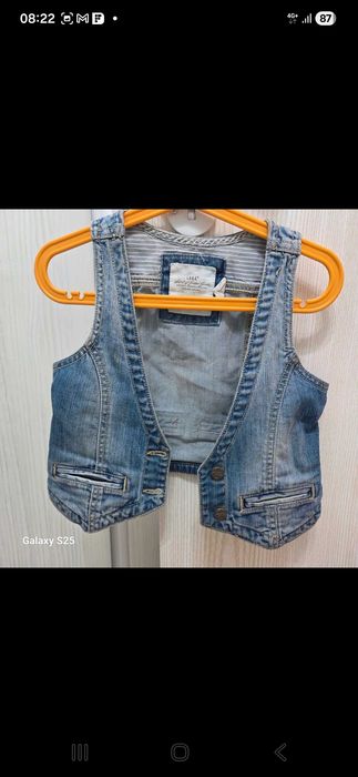 Vesta de blugi fetițe marimea 6-7 ani H&M