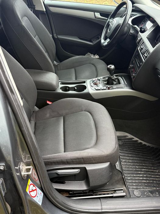 Vând Audi A4 sline dizel 20 l