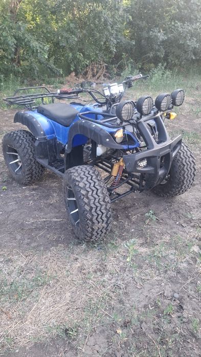 Продам квадрик 200 кубов