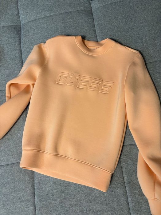 Дамски суичъри Guess, Tommy