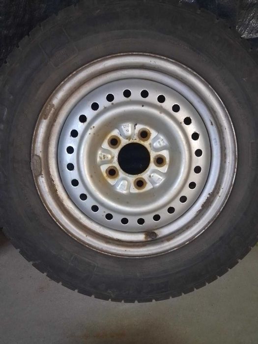 Стоманени джанти 15” за Chrysler Voyager + гуми бонус