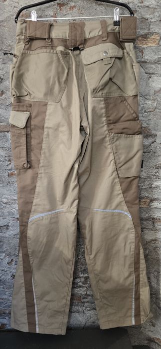 Strauss engelbert, Mascot