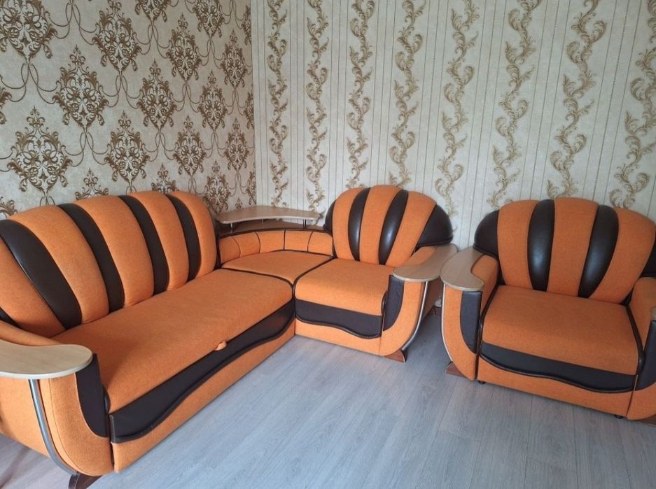 Продам мягкий уголок (новый)