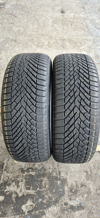 2 anvelope iarna ca noi Pirelli 235/50/20,dot 2022.Pretul este pe bucata