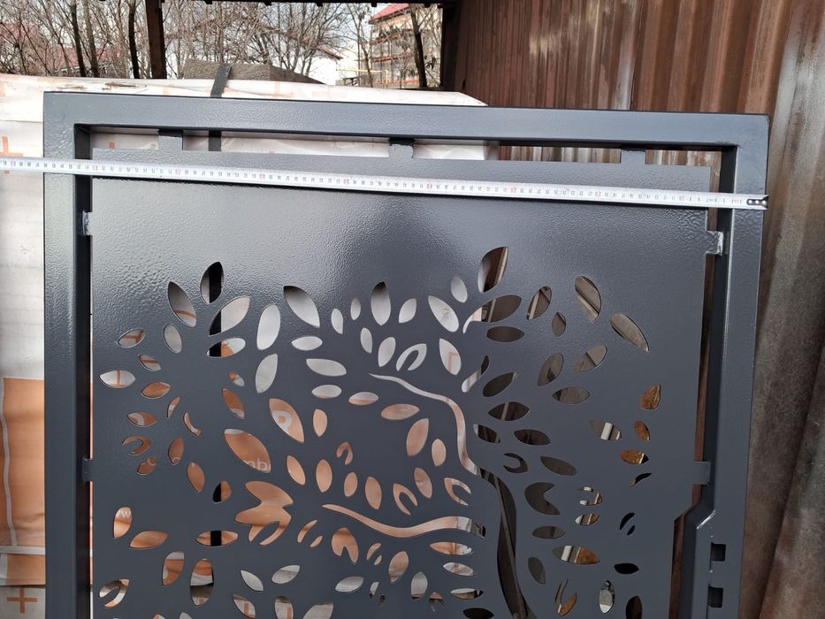 Vând porti pietonale