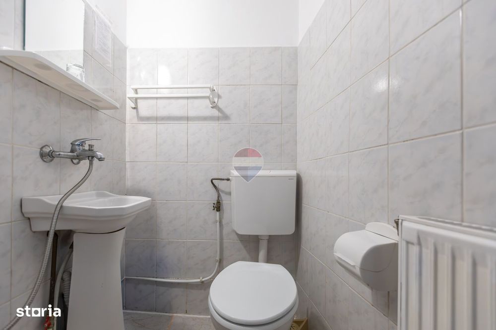 Pensiune cu 23 camere , Stațiunea Slănic Moldova, bonus cladire la GRI