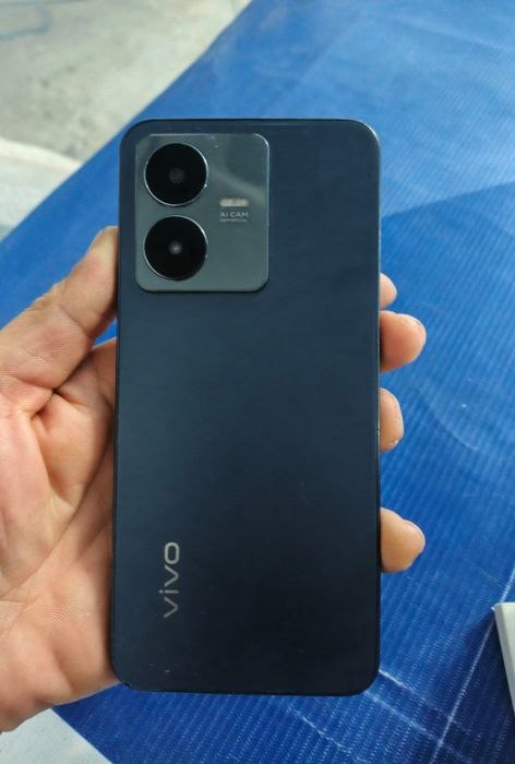 Vivo y22 ajoyib holatda