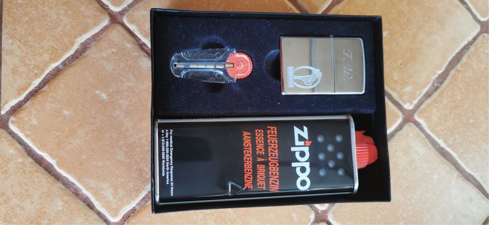 Bricheta Zippo Chrome