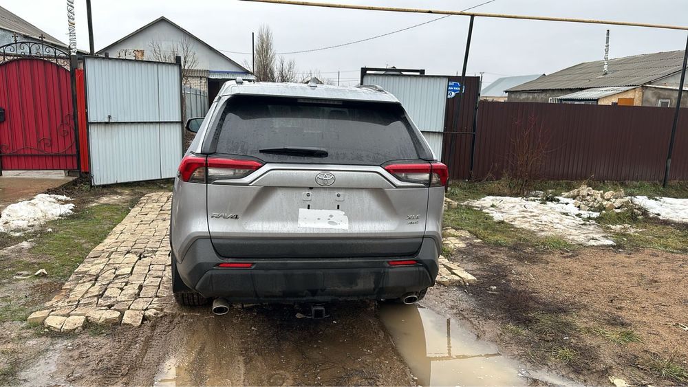 Продам автомашину раф4, LXE комплектация