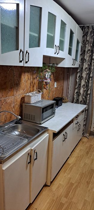 Se vinde apartament 3 camere