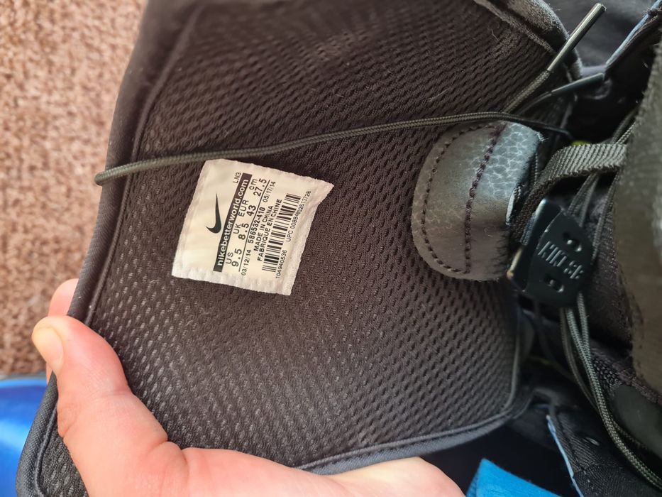 Boots snowboard nike