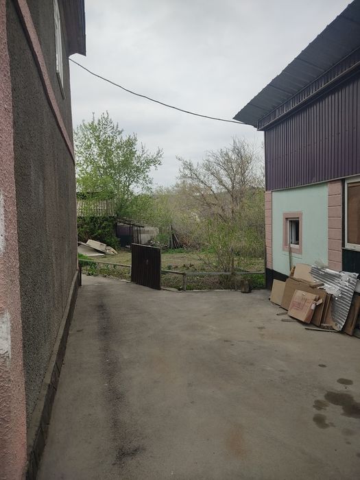 Дом в районе инкубатора