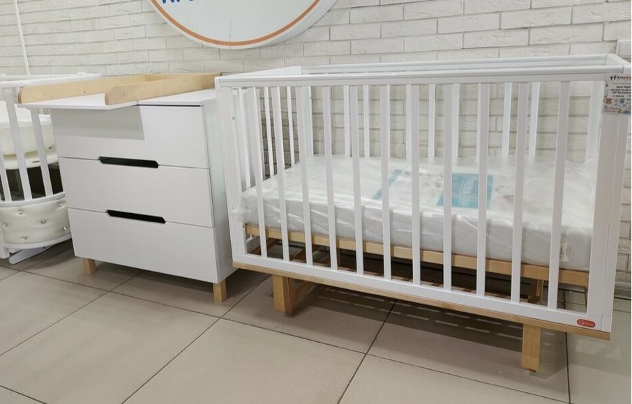 Продам детскую кроватку