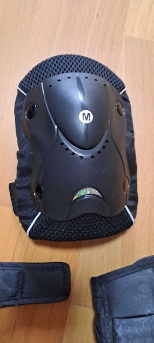 Комплект наколенки и налакътници