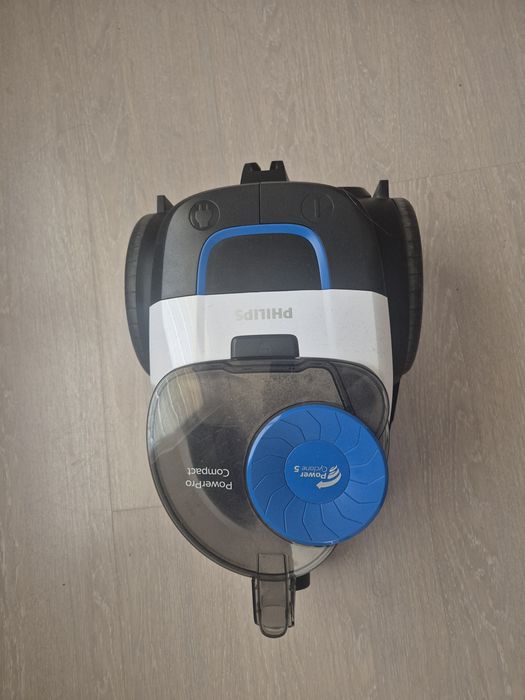 Прахосмукачка PHILIPS