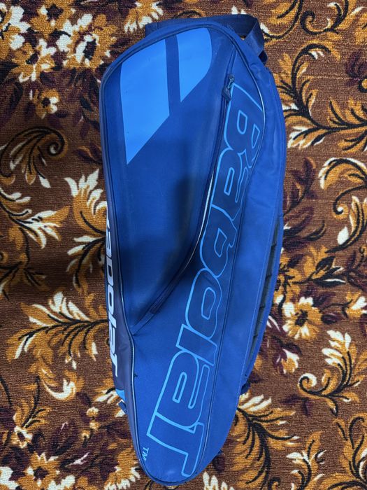 Продам теннисную(бадминтоную сумку)