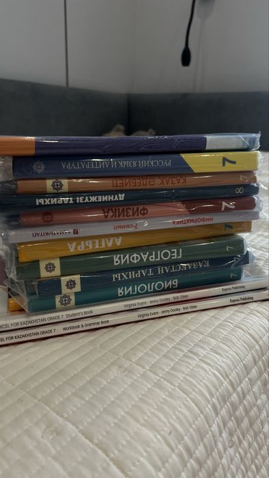 Продам книги 7 класса казахское обучение