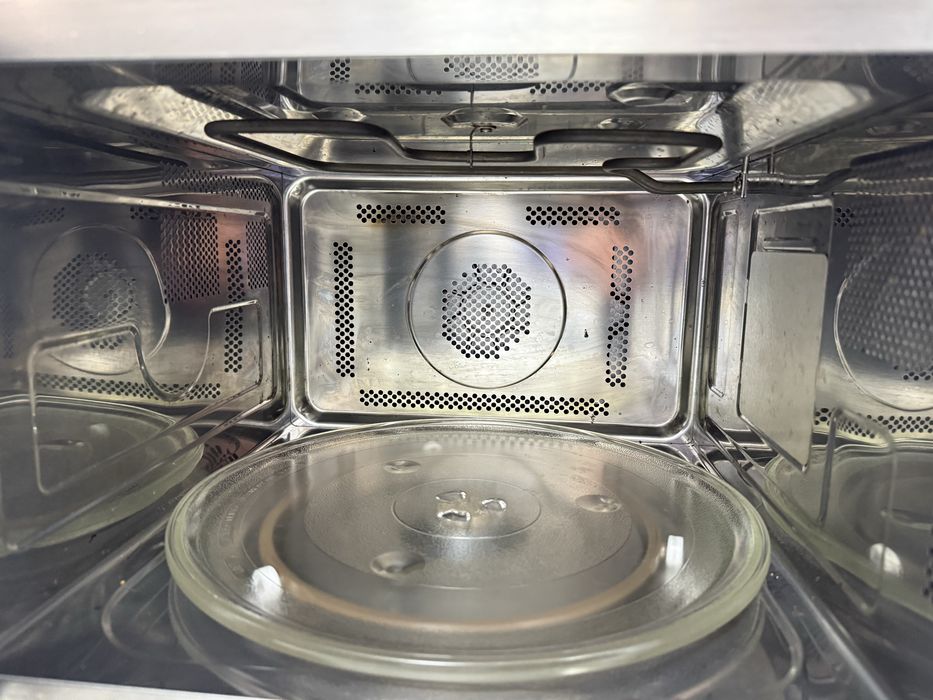 Kenwood Микровълнова фурна 25л