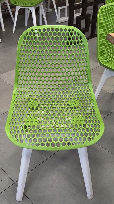 Стулья для кафе и ресторанов