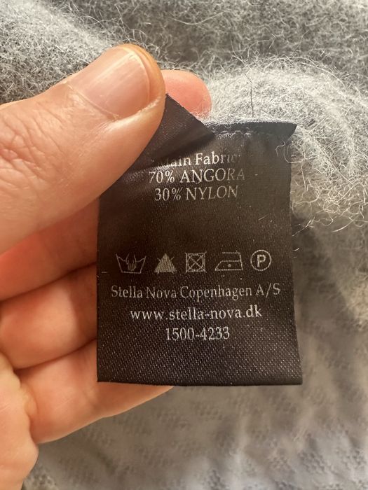 Пуловер 70% Ангора вълна S