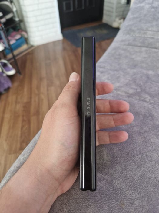 Продам или обменяю Samsung z fold 3