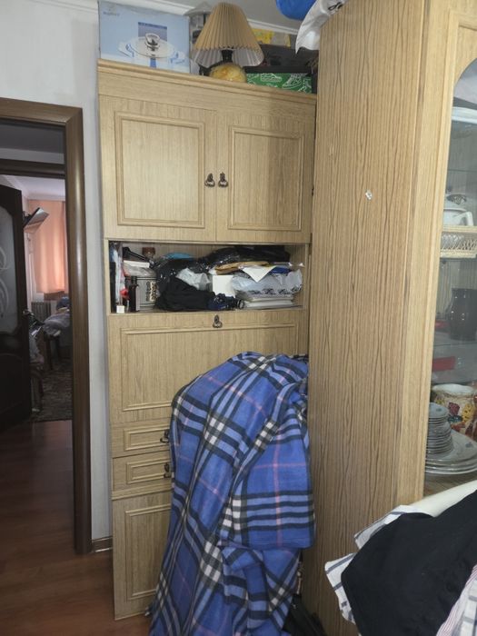 Продам  шкаф удобный