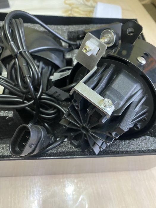Противотуманные фары LED, новые.