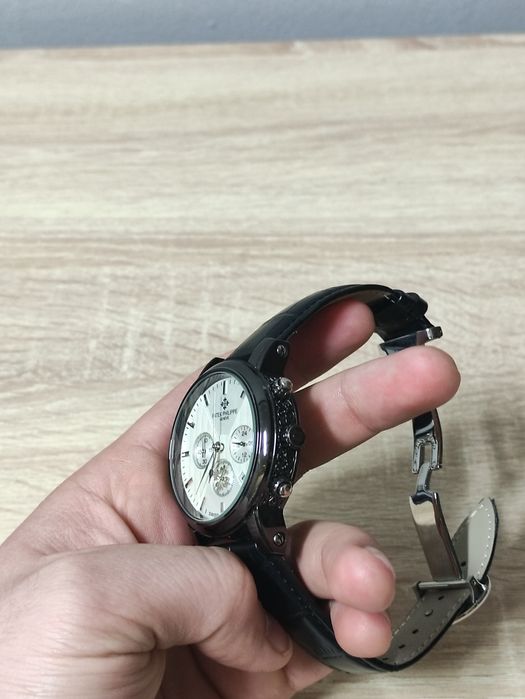 Продается часы Patek Philipe